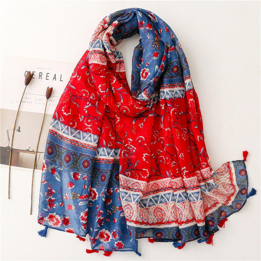 Fashionable and versatile soft scarf