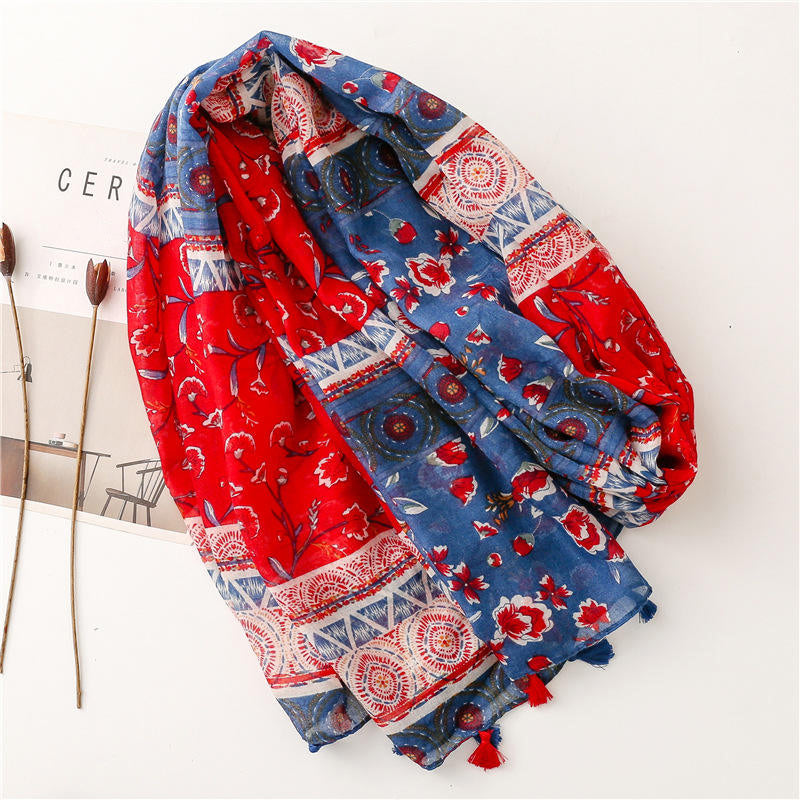 Fashionable and versatile soft scarf