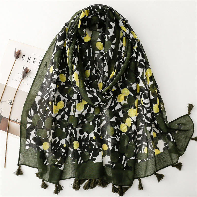 Fresh leaf pattern tassel scarf shawl