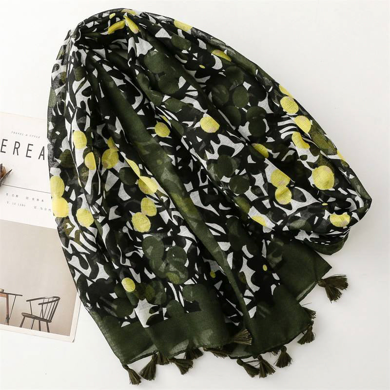 Fresh leaf pattern tassel scarf shawl