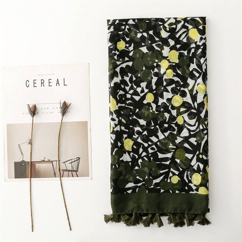 Fresh leaf pattern tassel scarf shawl