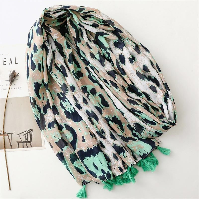 European and American green leopard print women's silk scarf