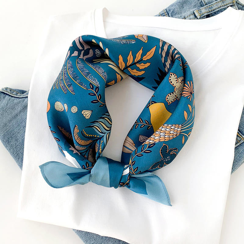 Square modern vase print silk scarf