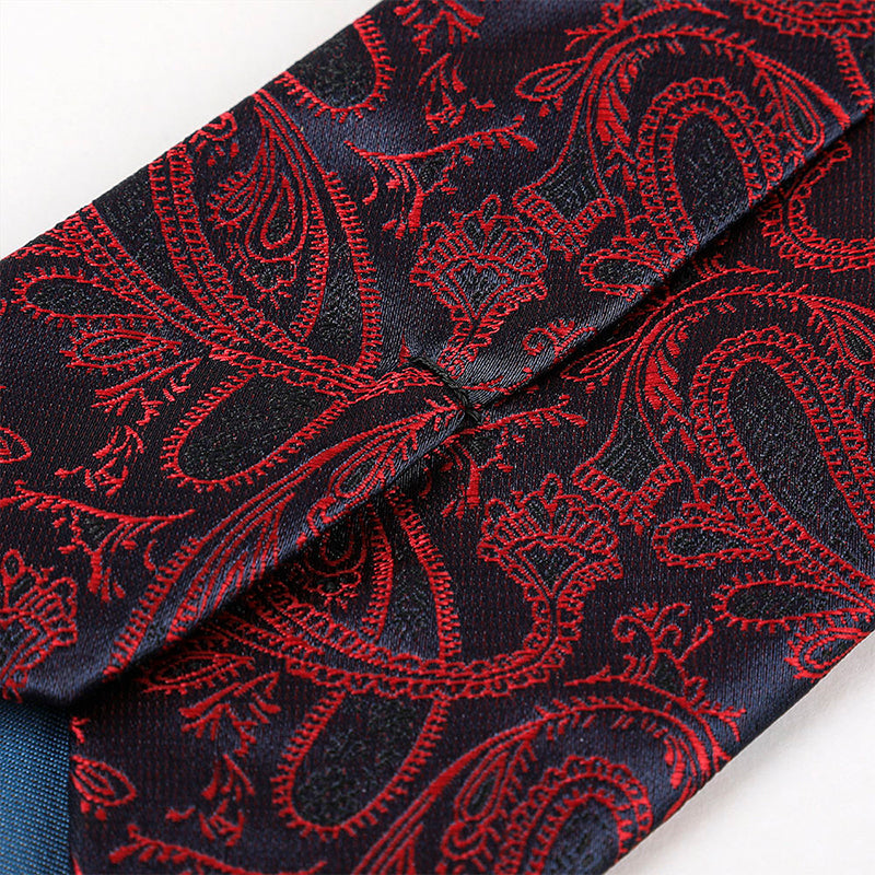 Fashionable men's paisley jacquard tie